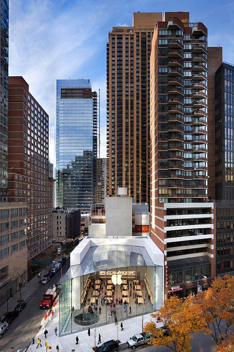 NY Apple store...  67th & B'way: