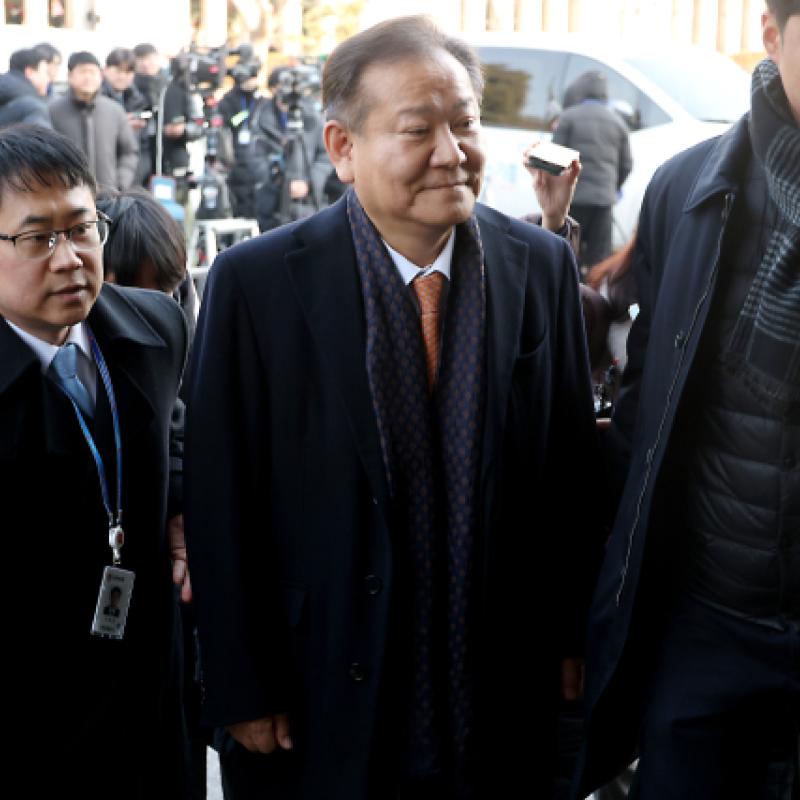 이상민 전 장관 자택서 돈다발 발견?…"에르메스 가방 안에 놀랄 만큼 거액이"