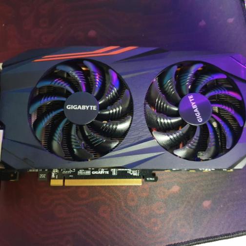 기가바이트 RX580 / HIS RX460 판매합니다.