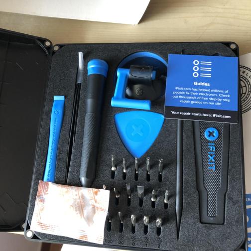 IFIXIT 맥북,아이폰 기본수리 키트 택비포함 3만원